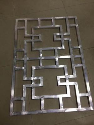 公厕装饰仿古铝格栅窗 金属铝格栅花窗