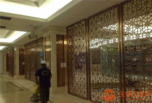 冰裂纹铝窗花铝花格屏风定制榆木色仿古仿古铝窗花广东德普龙建材