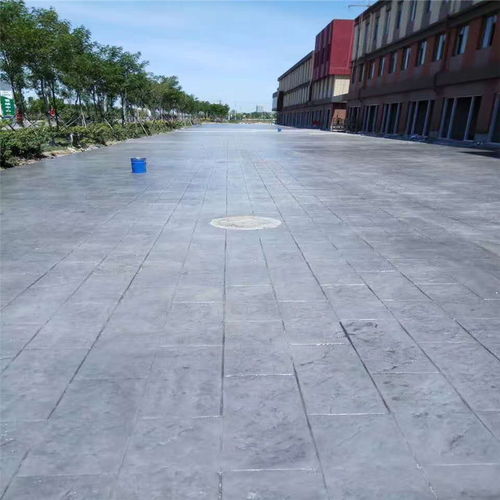 上海庭院地面铺装材料 彩色艺术仿古混凝土地坪材料配送 工程施工